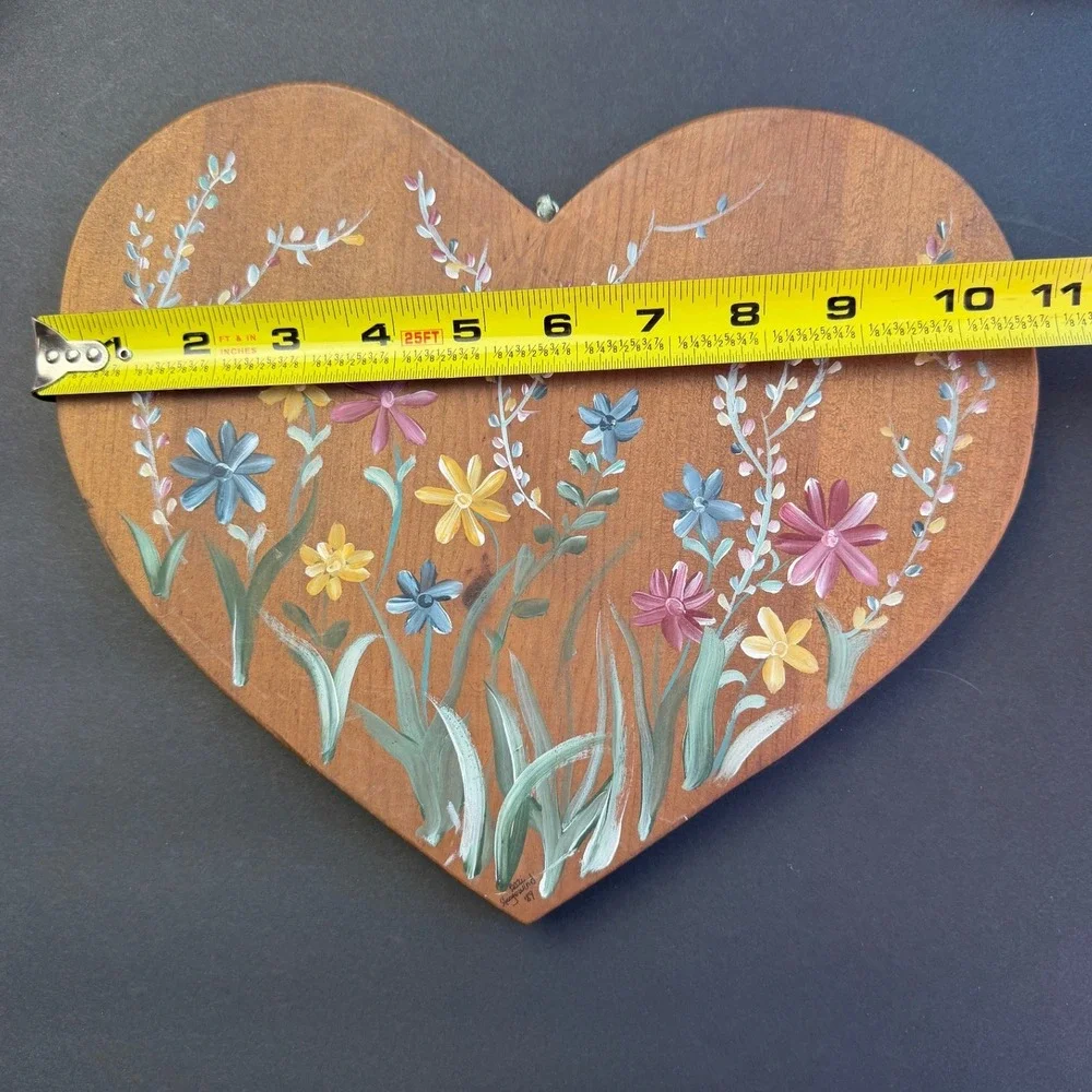 Vintage 1989 Hand Painted Wood Heart Wall Decor Floral Folk Art Cottagecore 10